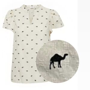 B. Young Blouse Top Byhabia Women’s Medium Giraffe Safari Print Whimsical Soft